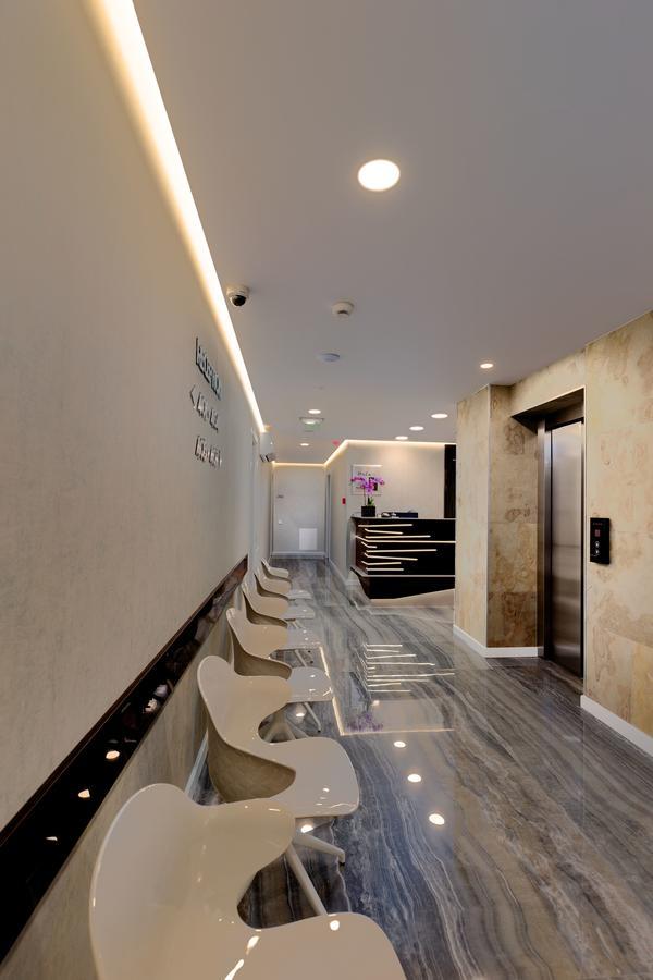 Plaza35 Aparthotel Sibiu Buitenkant foto