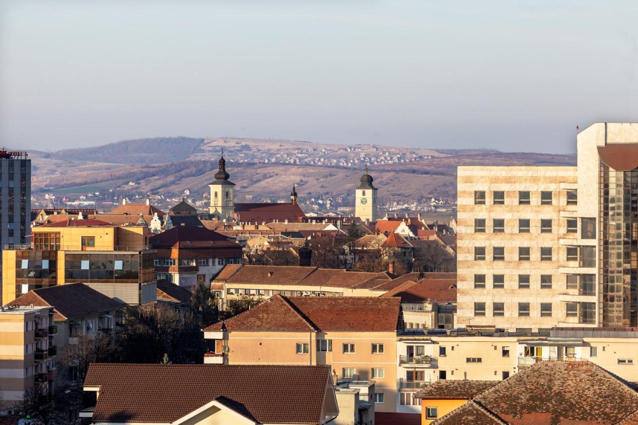 Plaza35 Aparthotel Sibiu Buitenkant foto