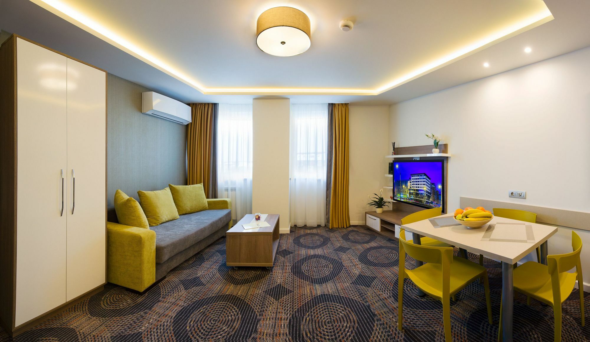 Plaza35 Aparthotel Sibiu Buitenkant foto